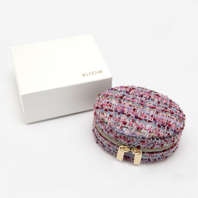 BLOOM · 2026 WINTER · 1101-0136-0019 · 닫힌 외관