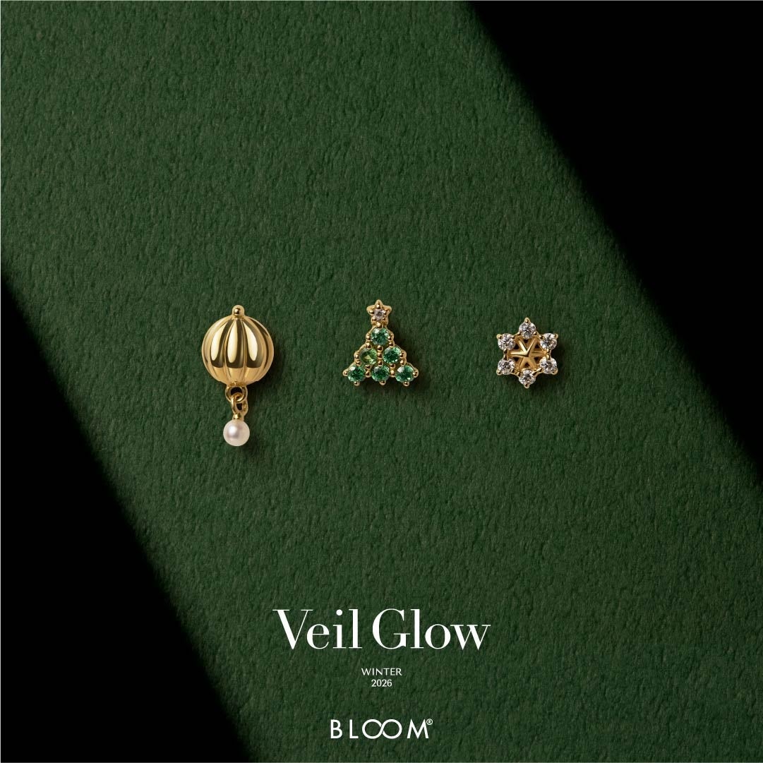 BLOOM · 2026 WINTER · 3種類のホリデー片耳ピアス · シリーズの集合写真
