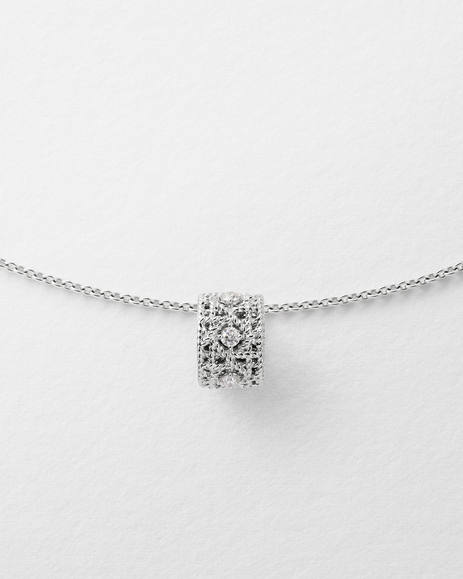 My Dior · البنية والتفاصيل